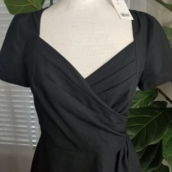 Banana Republic Black sweetheart neckline Stretch Dress NWT size 4 - Picture 2 of 14